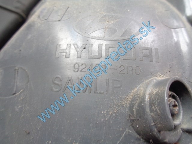 ľavé zadné svetlo na hyundai i30 HB, 92401-2R0